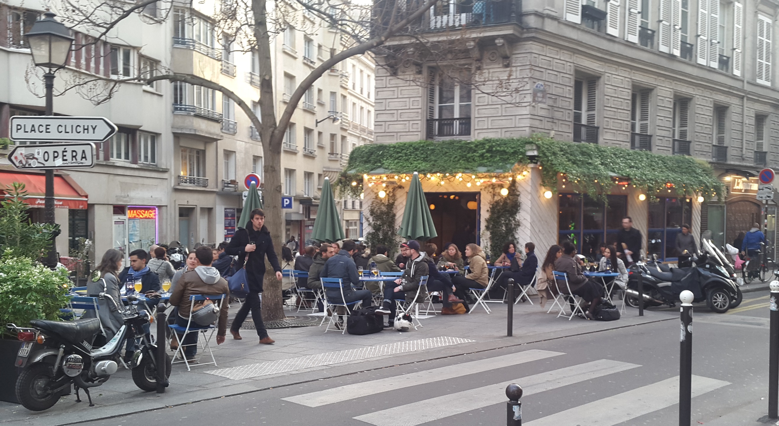 Le Depanneur Pigalle Restaurant Review